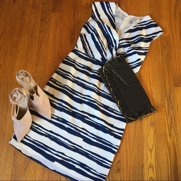 Merona Dresses & Skirts - Merona Navy/White Sheath Dress